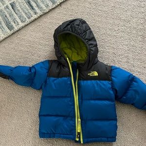 North face jacket in great condition ready for it home.